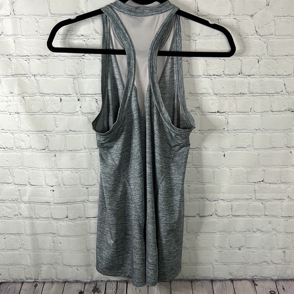 Athleta Utopia Tank Top Womens M Medium Mesh Racerback Gray Athletic Stretch - Picture 5 of 5